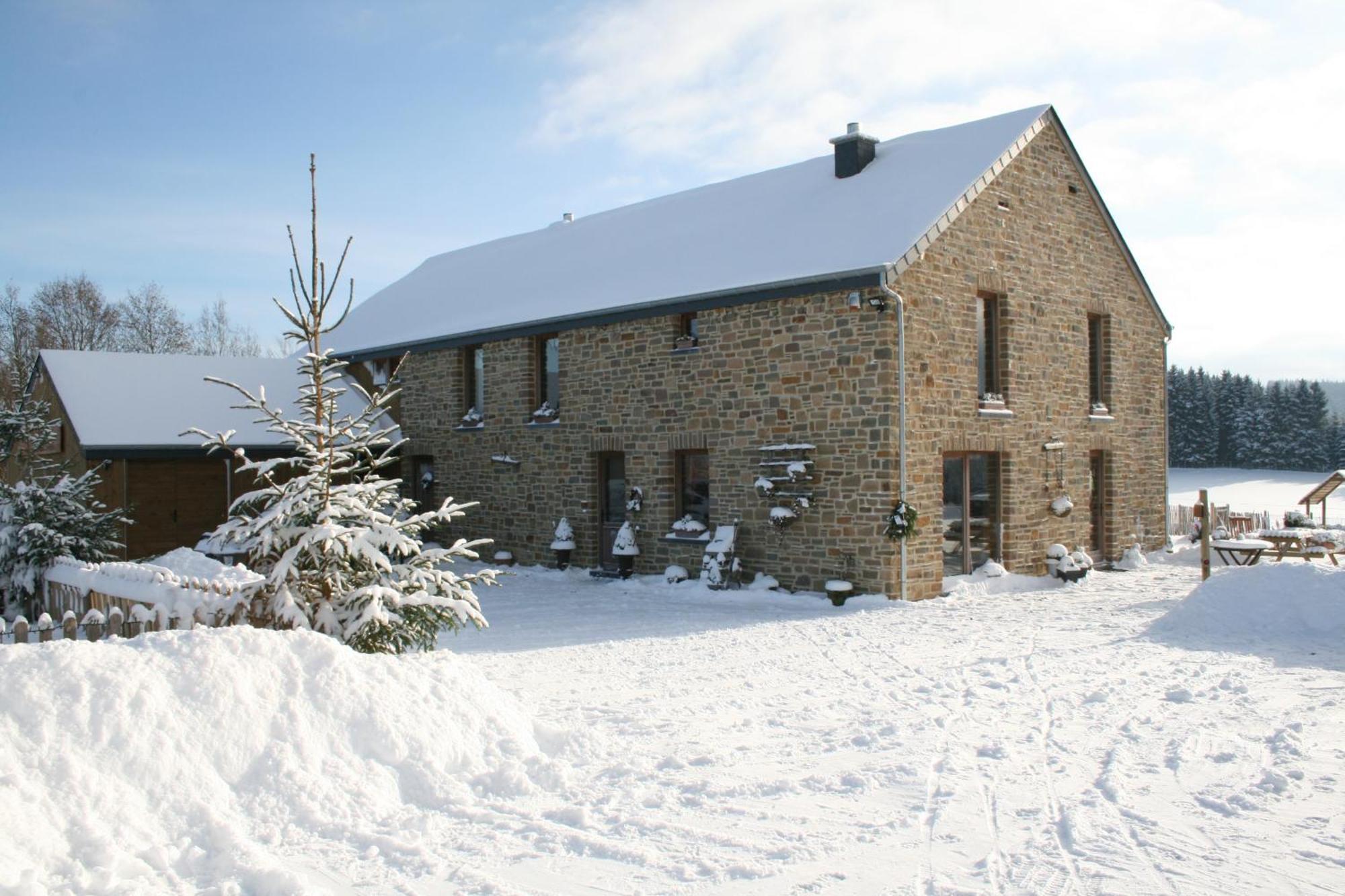 Chambres D'Hotes Les Trappeurs Silence & Nature Tenneville Exterior photo